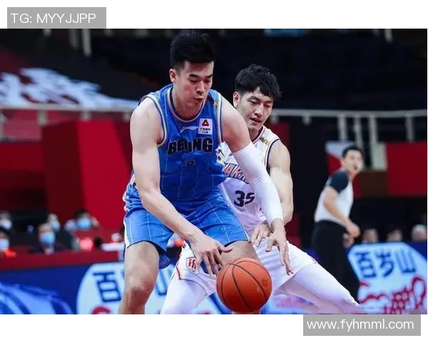 重庆篮球队强势领跑联赛积分榜以77分稳居第一位