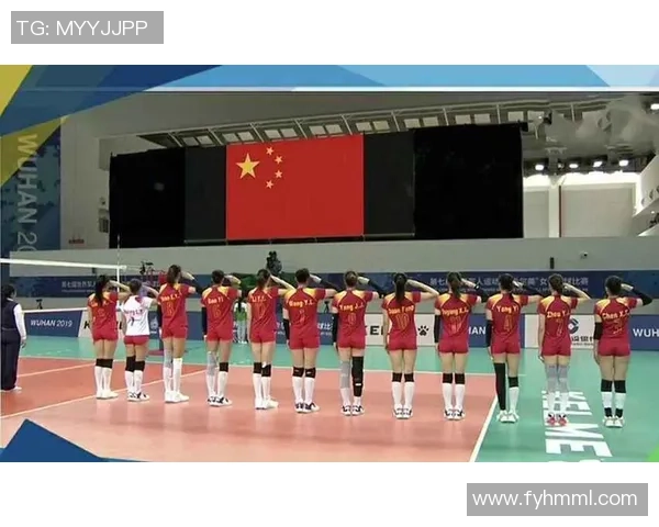 重庆排球队在全国锦标赛中以60分稳居积分榜首位展现强劲实力