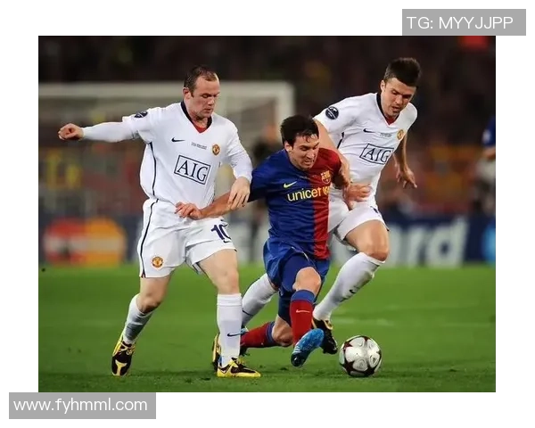 印度足球明星梅西的独特服饰风格与时尚魅力解析 印度足球明星梅西的独特服饰风格与时尚魅力解析