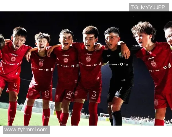 足球明星携手助力贫困儿童实现梦想点燃希望之光